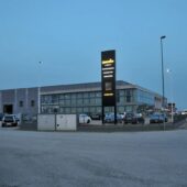 "At Essetre, we are sustainable, just like the material we work with.” "At Essetre, we are sustainable, just like the material we work with.”